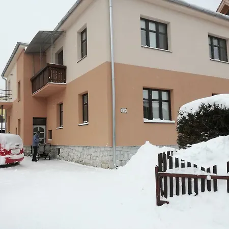 Privat 104 *